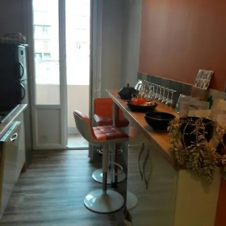 Appart 2 Chambres Au Centre Du Puy En Velay 71m2 *
